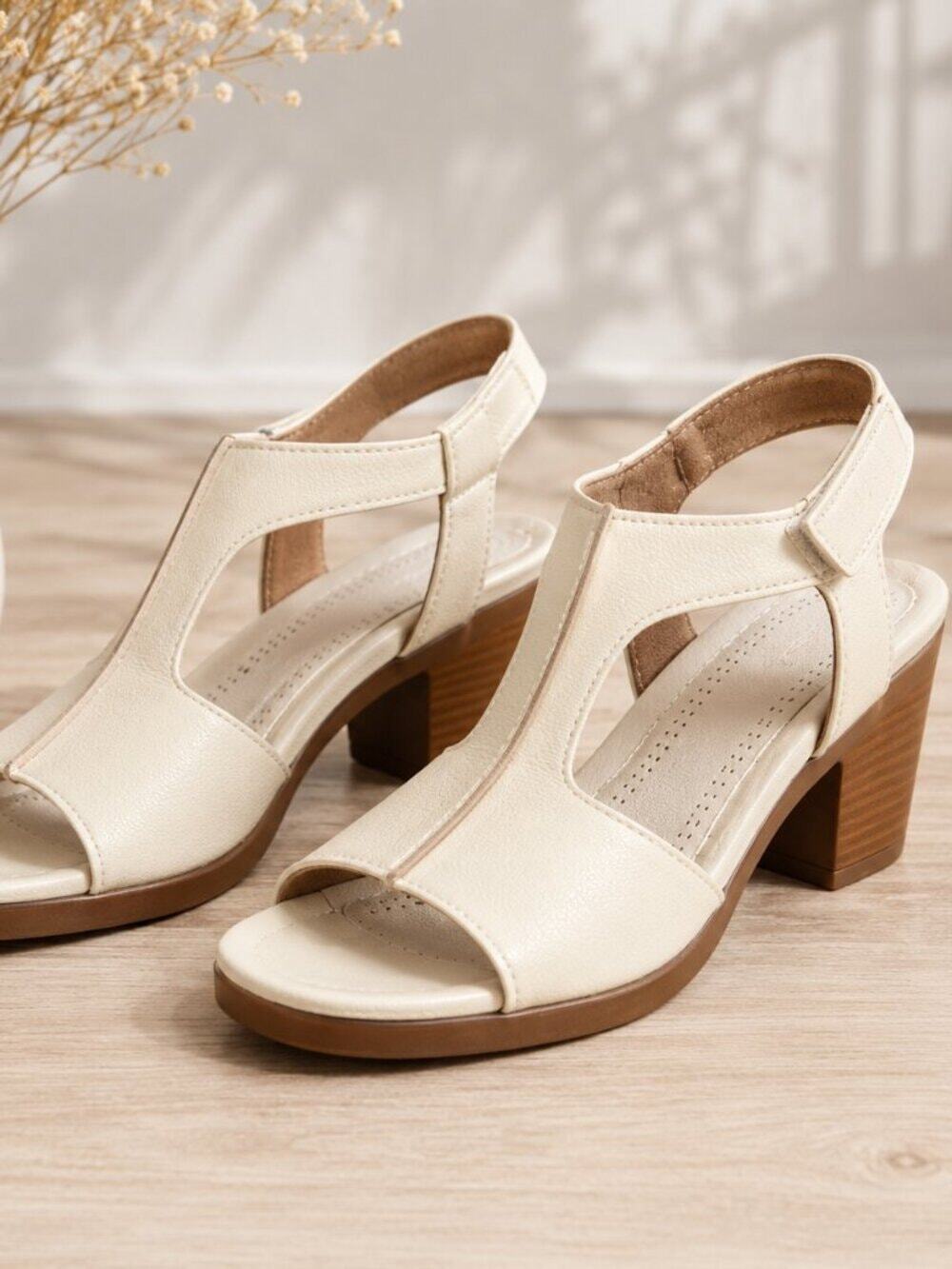 New White Cutout Strap Sandals Comfort Slip On Flat EU 40 US 9
